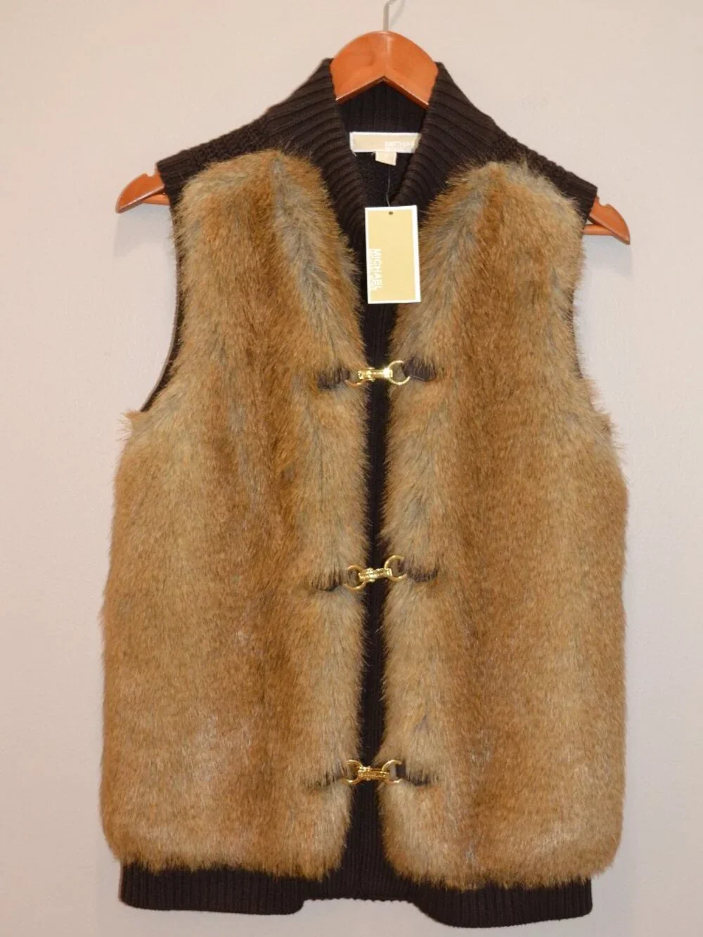 Michael Kors Women's Faux Fur Sweater Vest – NEW – Size Medium – $250 Retail